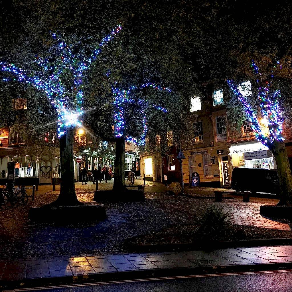 Cozens UK - Public And City Centre Christmas Tree Lighting Installation